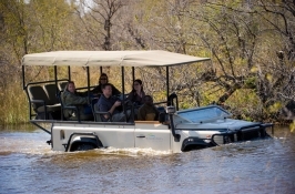 river crossing on game drive in Africa