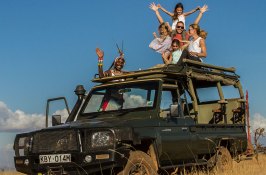 family-safari-in-kenya
