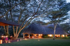 luxury-hotel-kenya-safari