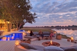 luxury lodging private Zambia safari