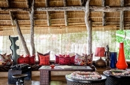 luxury lodge private Zimbabwe safari